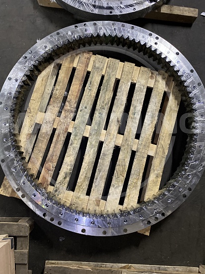 Опорно-поворотное устройство для экскаватора Volvo EC290B