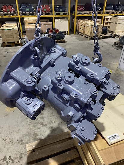 Насос основной для экскаватора Hitachi EX225