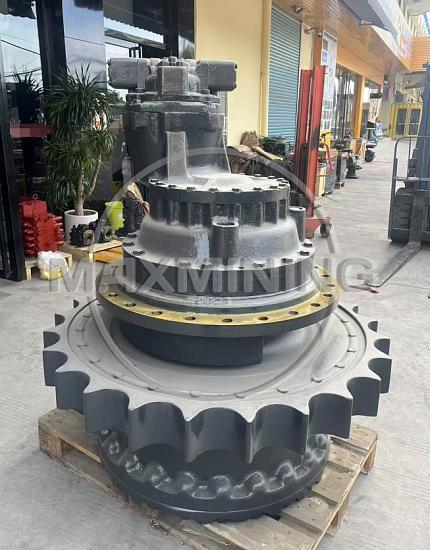 Редуктор хода в сборе с гидромотором PC2000-8