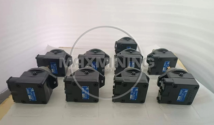 Гидромотор привода вентилятора для экскаватора Hitachi ZX850