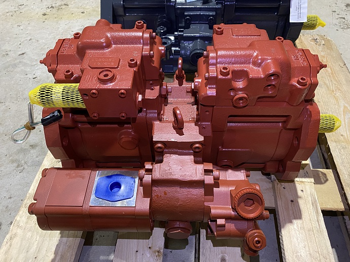 Насос основной для экскаватора Volvo EW180
