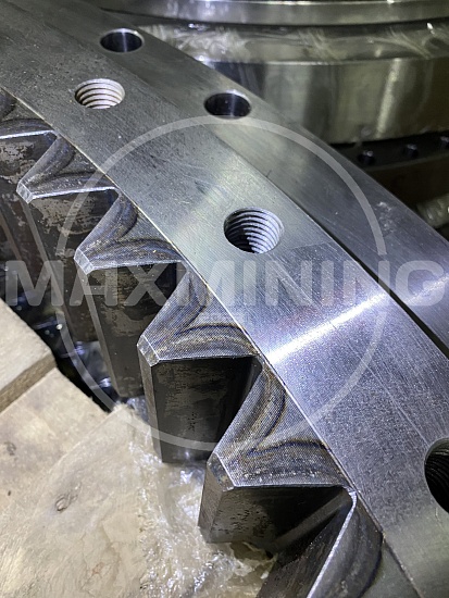 Опорно-поворотное устройство для экскаватора Doosan DX380