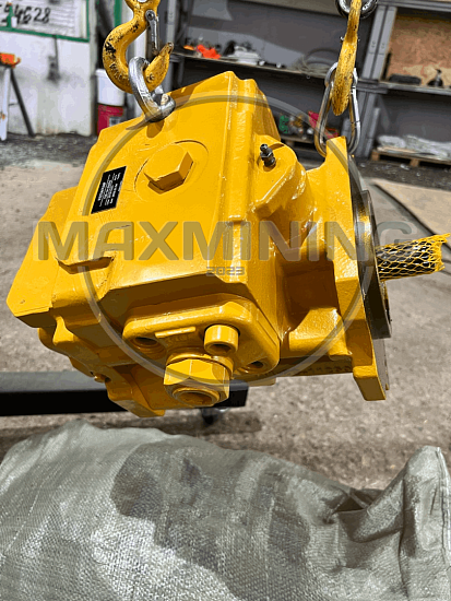 Насос для экскаватора Komatsu PC4000