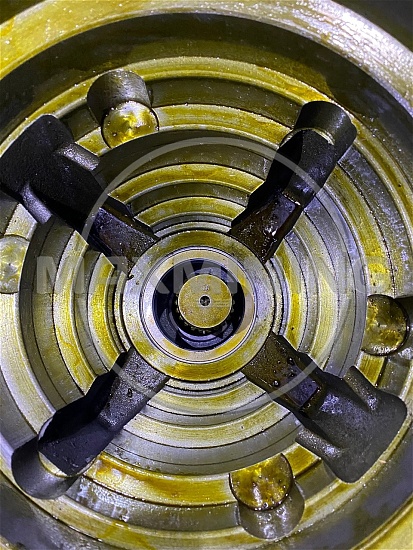 Редуктор хода для экскаватора Komatsu PC400-7