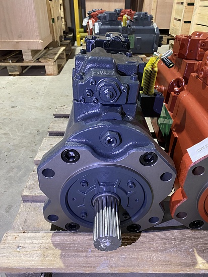 Насос основной для экскаватора Volvo EC290