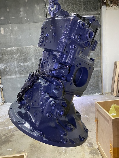 Насос основной для экскаватора Komatsu PC200-8
