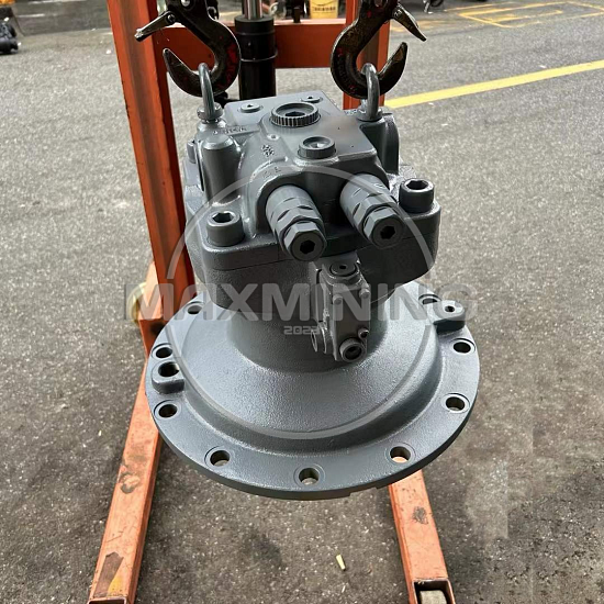 Гидромотор редуктора поворота платформы для экскаватора Hitachi EX1200-6