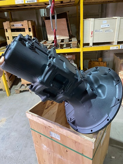 Насос основной для экскаватора Komatsu PC400-6