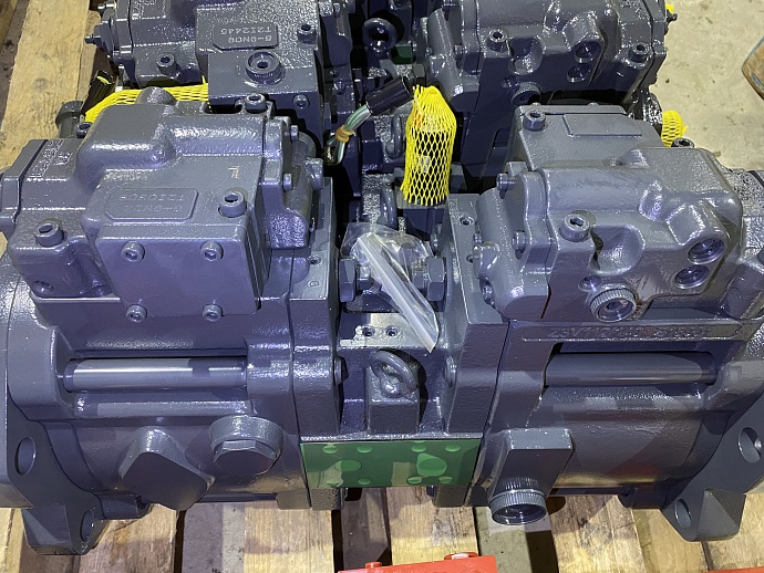 Насос основной для экскаватора Volvo EC210