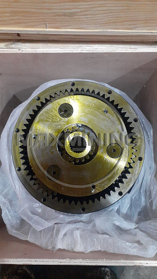 Редуктор поворота для экскаватора Hyundai R220LC-9S