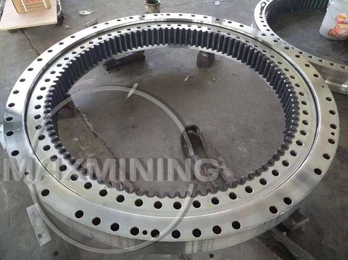 Опорно-поворотное устройство для экскаватора Volvo EС700