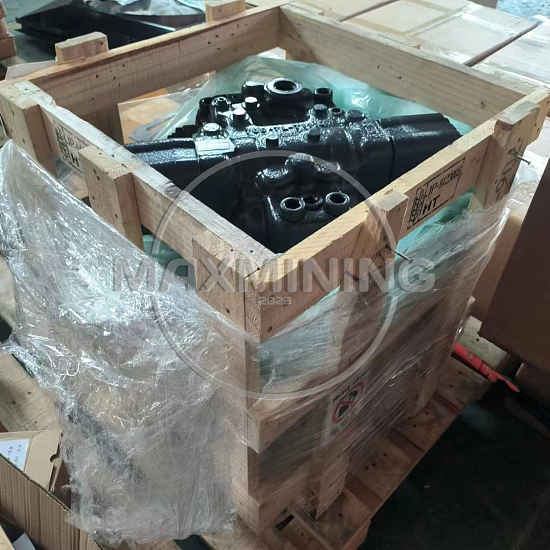 Гидромотор редуктора хода для экскаватора Komatsu PC2000-8