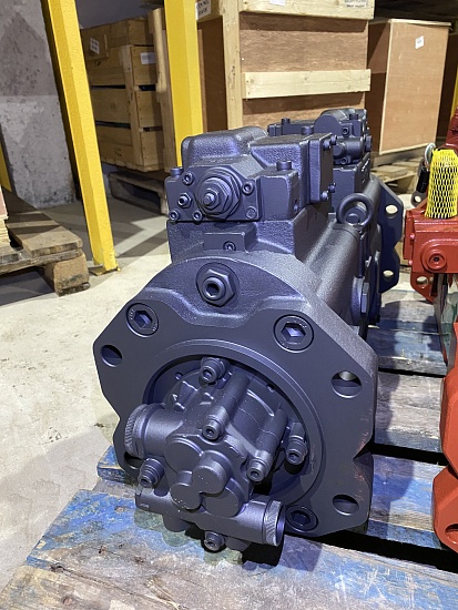 Насос основной для экскаватора Volvo EC360