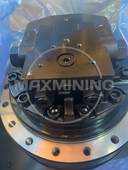 Редуктор хода в сборе с гидромотором Komatsu PC220-8