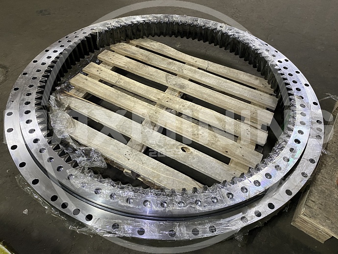 Опорно-поворотное устройство для экскаватора CAT 345D