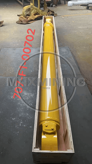 Гидроцилиндр стрелы для экскаватора Komatsu PC360