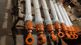Гидроцилиндр ковша для экскаватора Hitachi ZX330