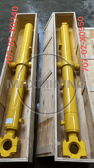 Гидроцилиндр подъема отвала для бульдозера Komatsu D155A-5