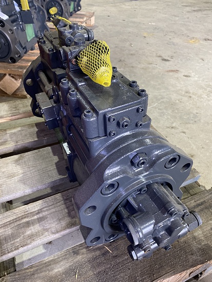 Насос основной для экскаватора Volvo EC220D