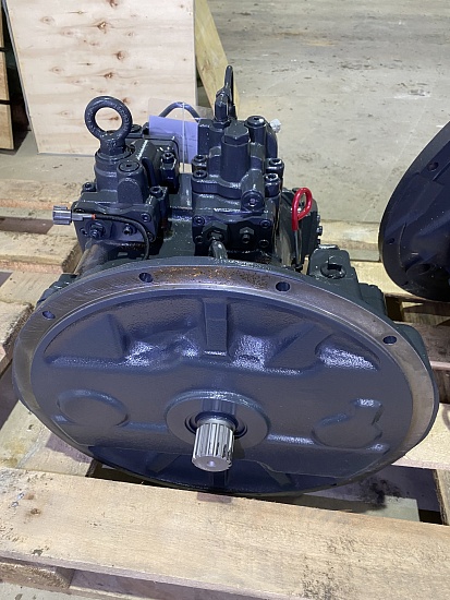 Насос основной для экскаватора Hitachi ZX200-1