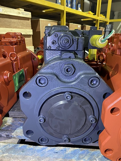 Насос основной для экскаватора Volvo EC460