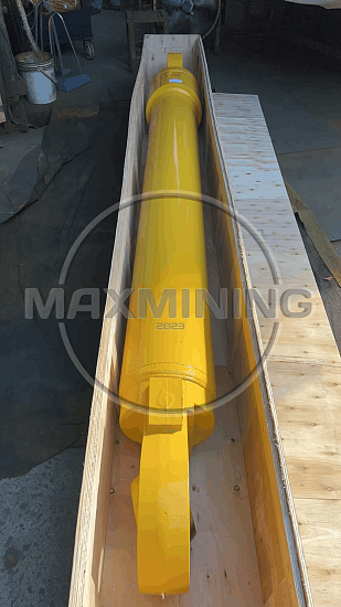 Гидроцилиндр подъема ковша левый для фронтального погрузчика Komatsu WA600-8