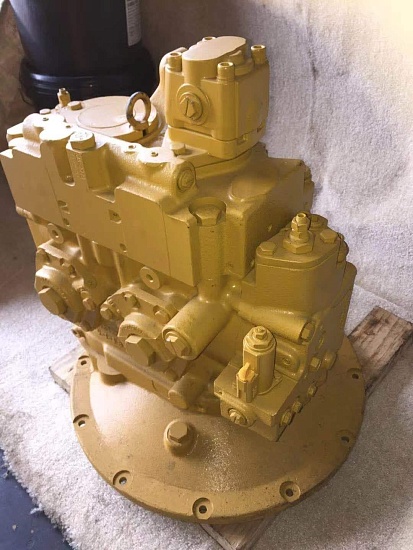 Насос основной для экскаватора CAT 323D2L