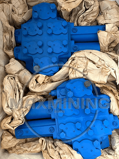 Гидрораспределитель Bosch / Rexroth R901275947 M1-4268-00 2M1-32THVVM11