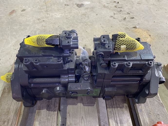 Насос основной для экскаватора Volvo EC220D