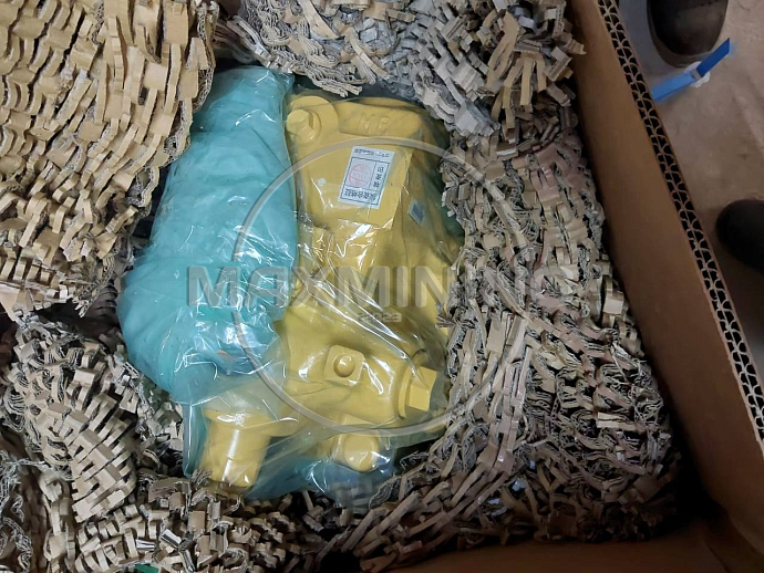 Гидромотор редуктора поворота платформы для экскаватора Komatsu PC2000-8