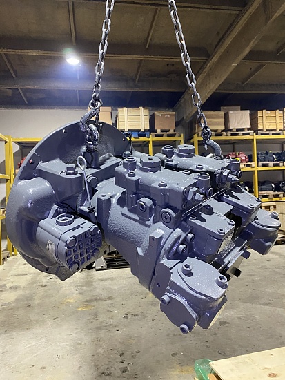 Насос основной для экскаватора Hitachi EX225